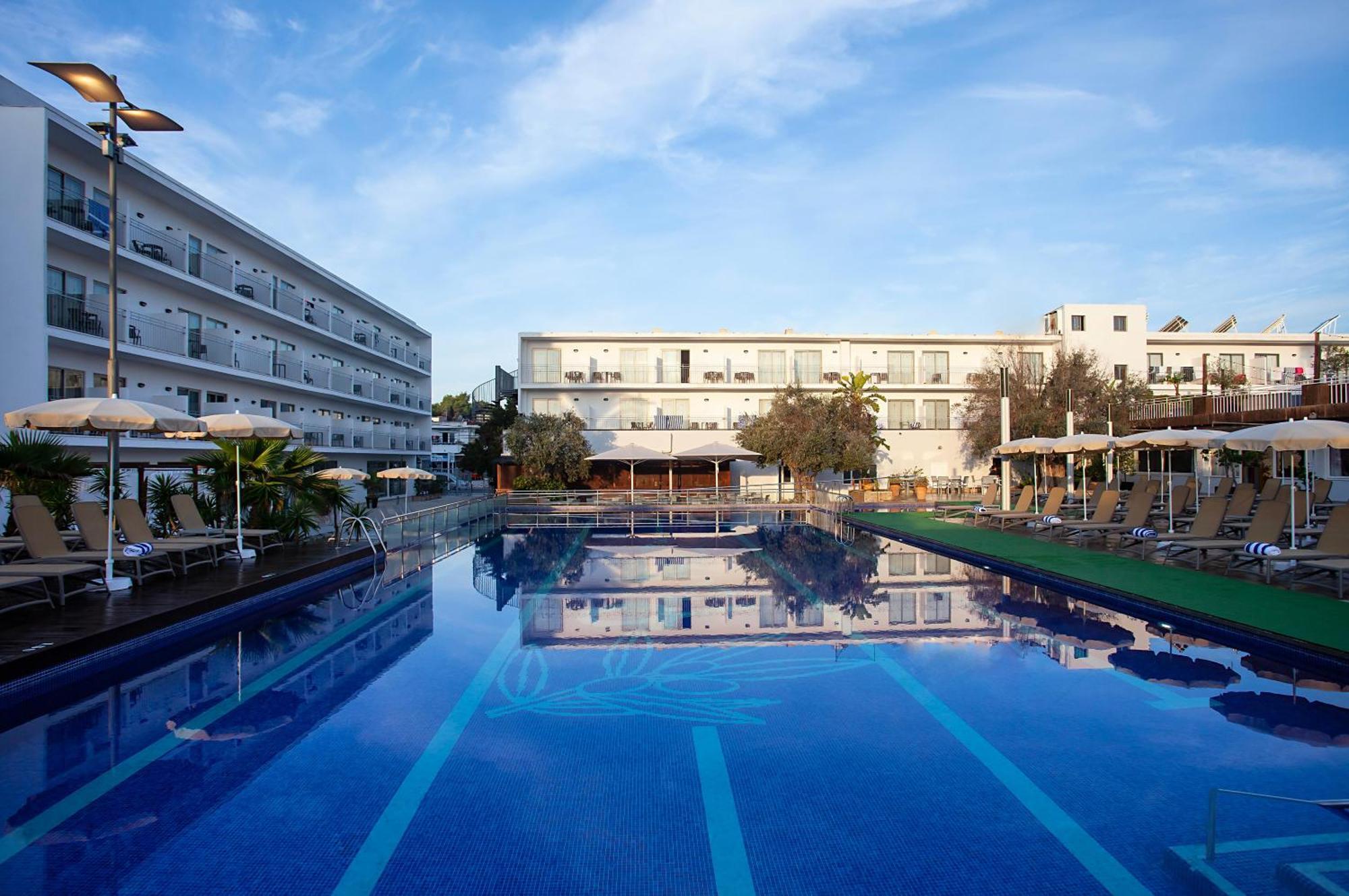 Hotel Puchet Ibiza San Antonio  Bagian luar foto
