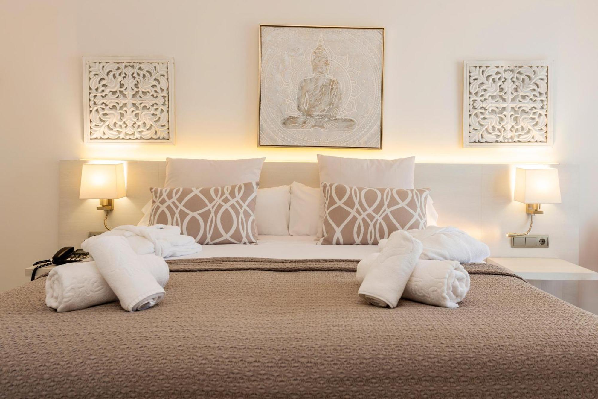 Hotel Puchet Ibiza San Antonio  Bagian luar foto