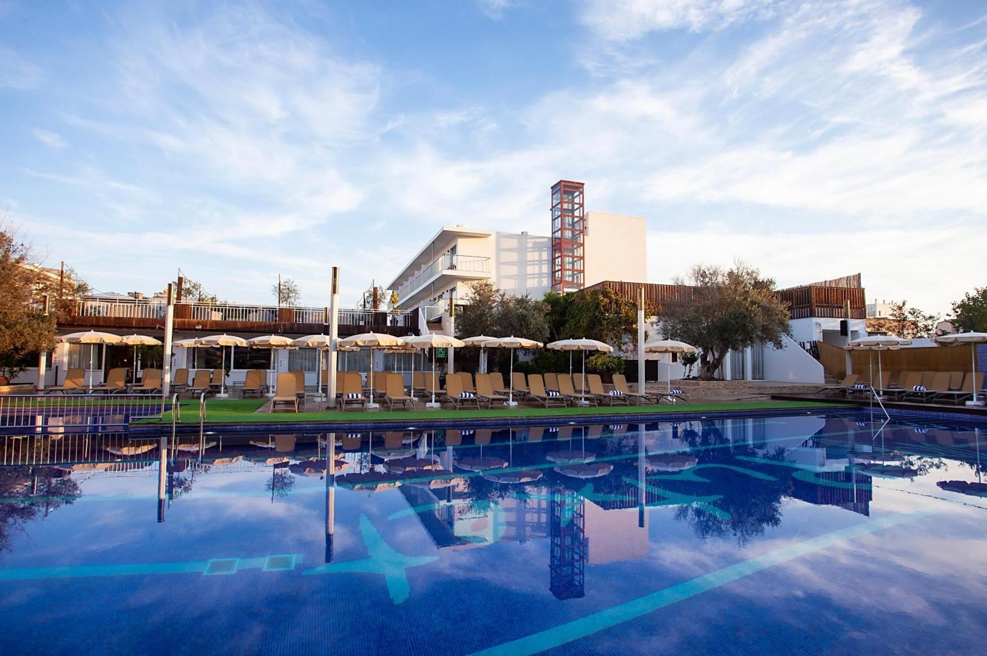 Hotel Puchet Ibiza San Antonio  Bagian luar foto